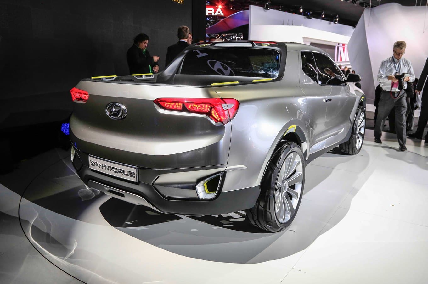 2020 Hyundai Santa Cruz Crossover Truck rear backside view ultra hd 4k wallpaper